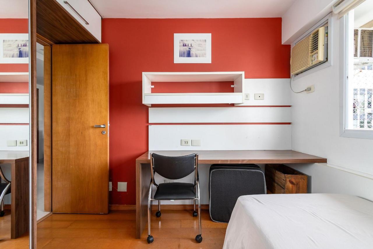 Completo Com Piscina E área De Lazer Em Botafogo Apartamento