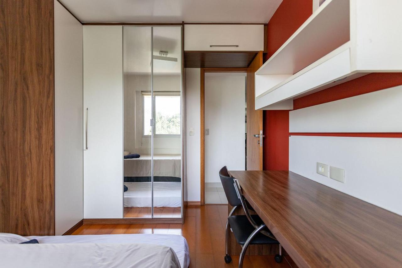 Apartamento Completo Com Piscina E área De Lazer Em Botafogo
